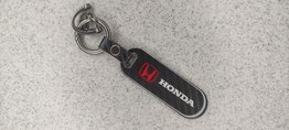 Брелок для ключей Carbon с карабином Honda 4512