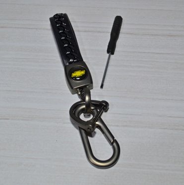 Брелок для ключів плетений з карабіном Chevrolet